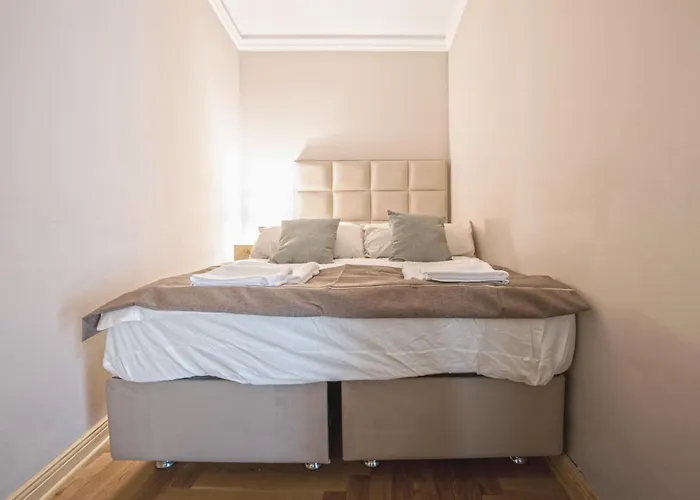 Lux Central Apartment